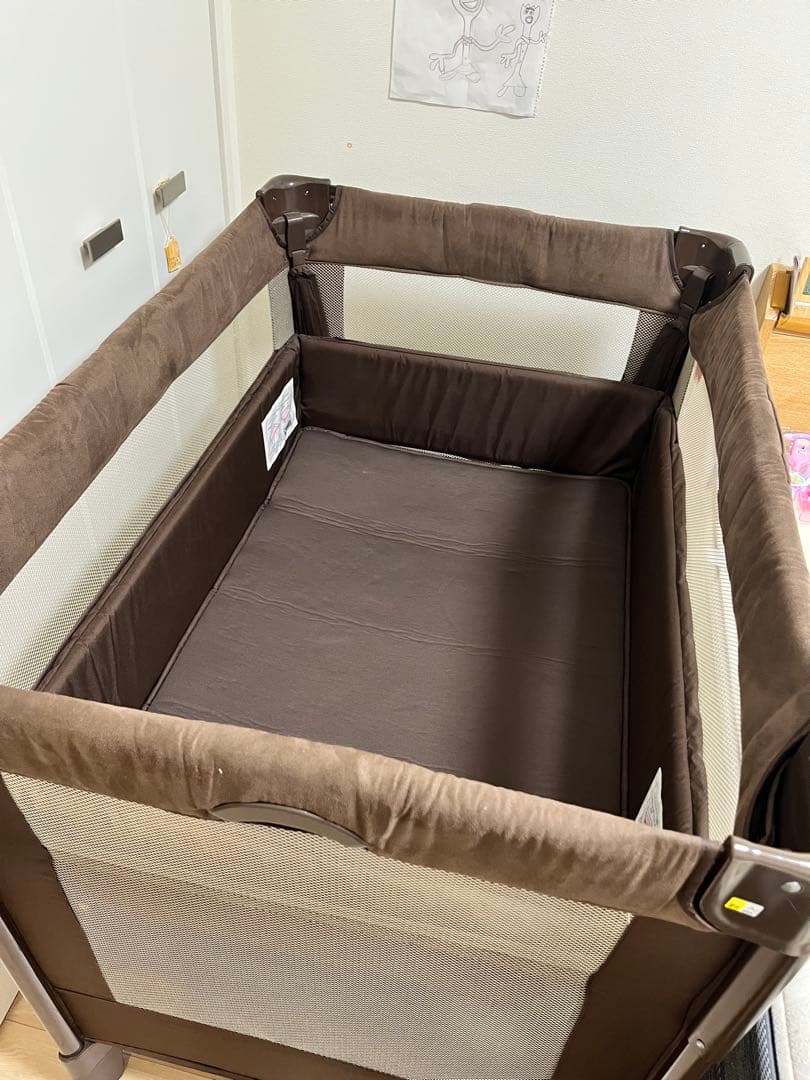 アップリカ ココネル エアープラス ブラウン