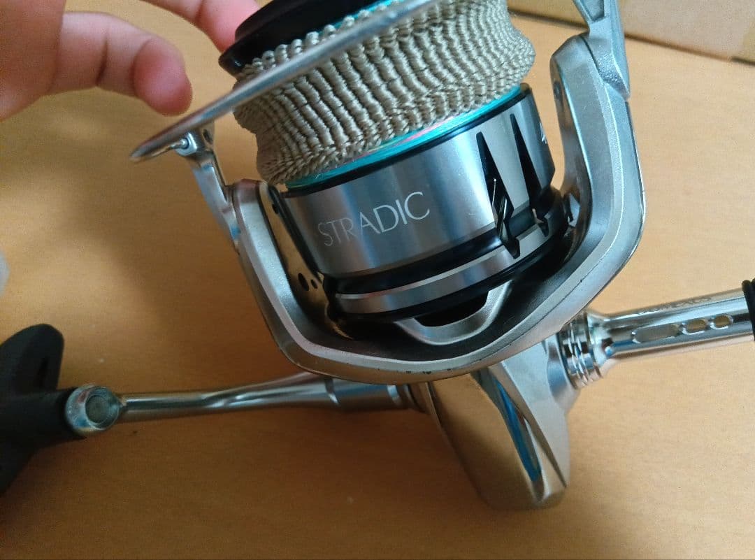 リール SHIMANO 19STRADIC 4000MHG