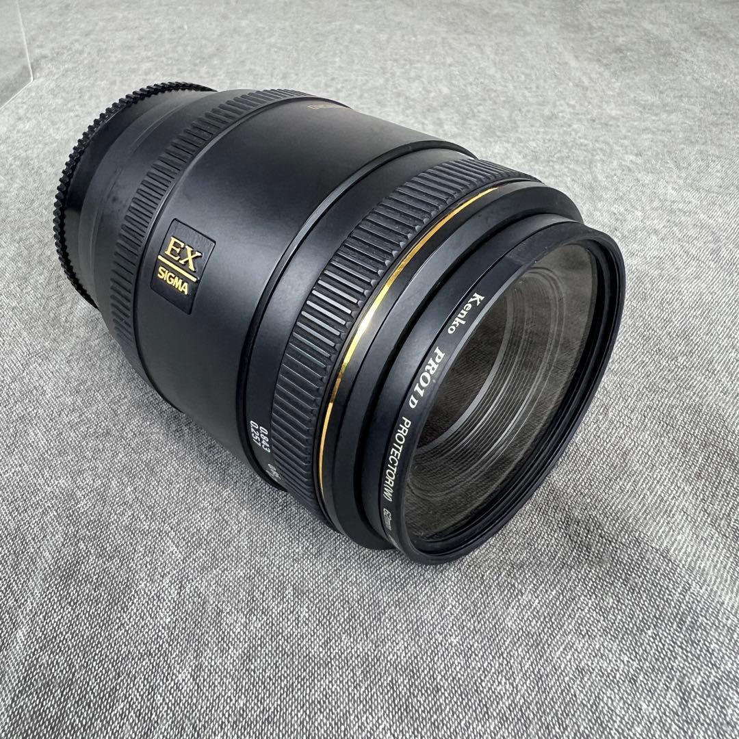 SIGMA 70mm F2.8 MACRO SONY Aマウント 防湿庫保管