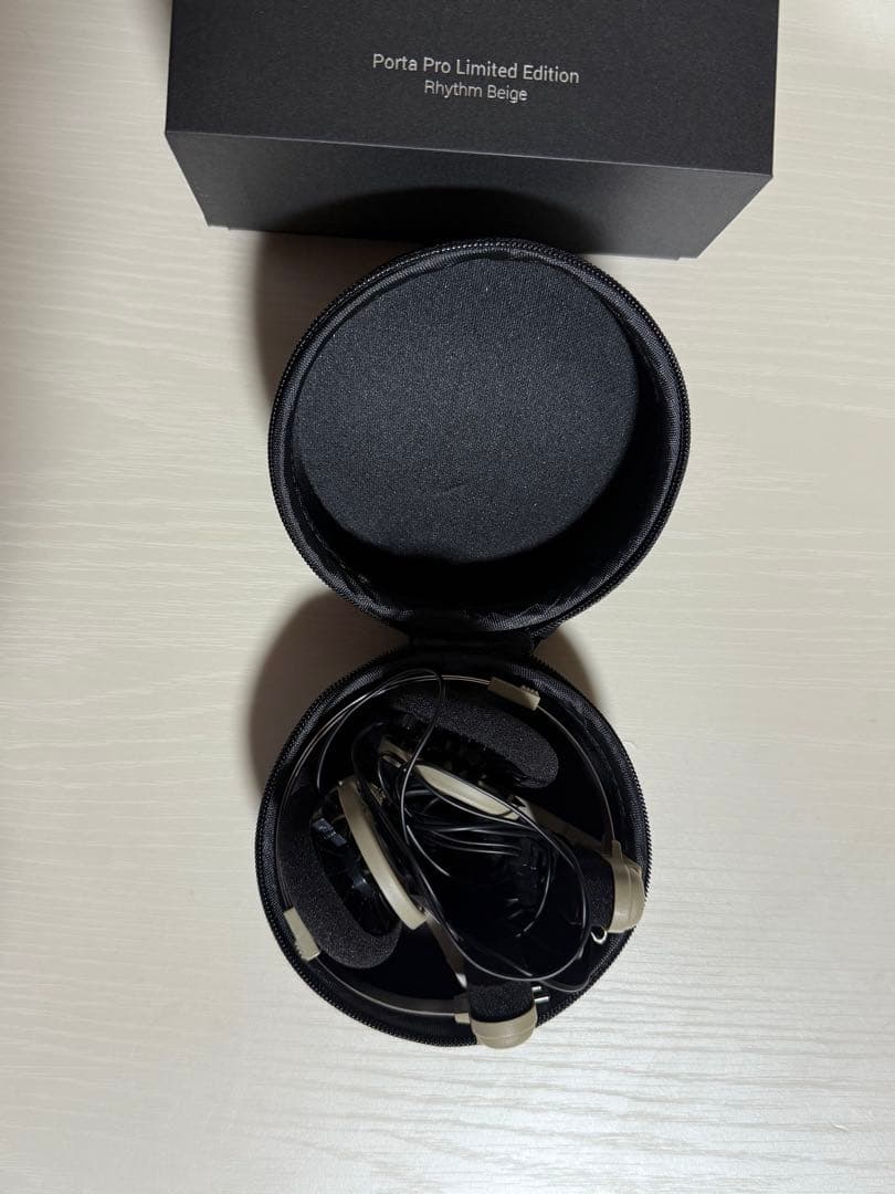 KOSS Porta Pro ヘッドフォン ベージュ