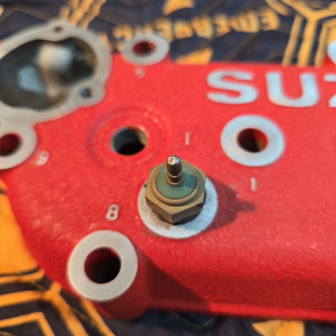 LJ50 ジムニー　ヘッドカバー　水温センサー付き　ジャンク