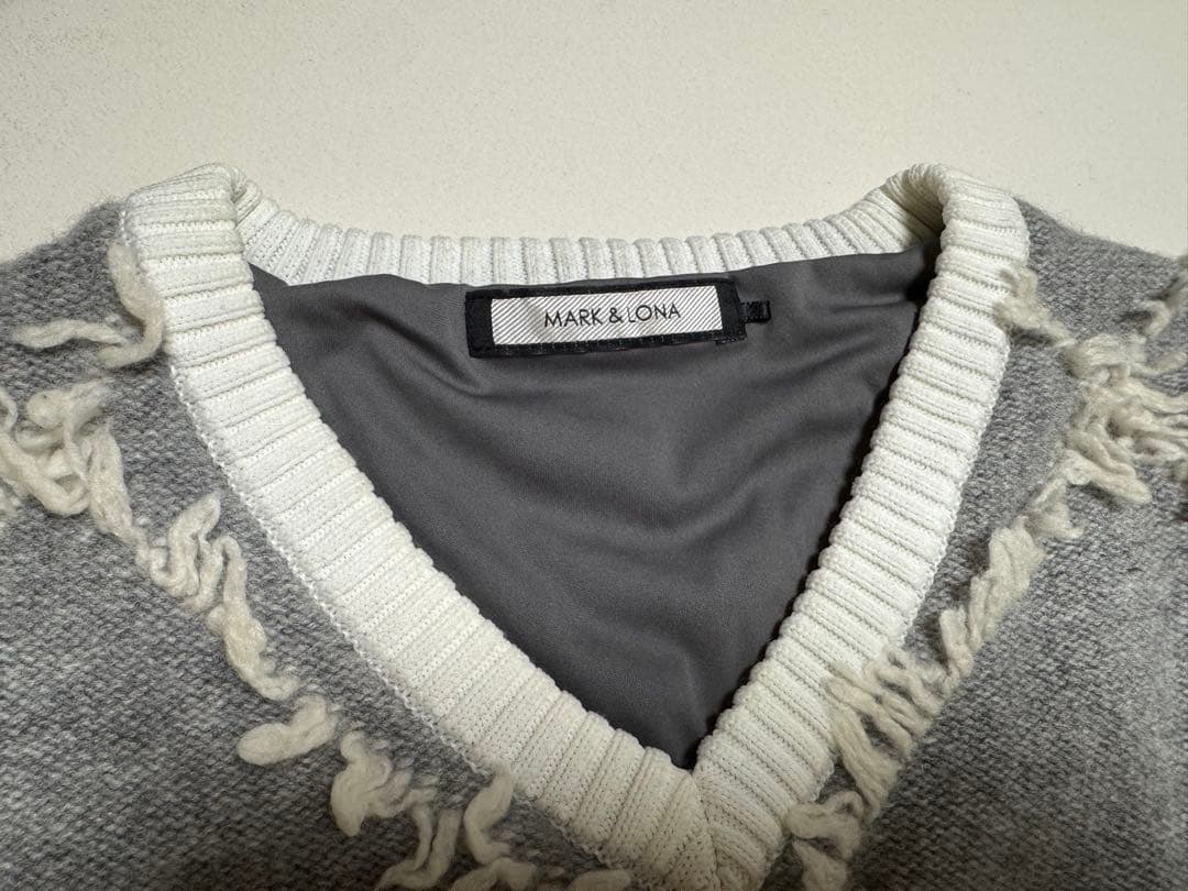 ユ*コ様 マークアンドロナ⭐︎セーター⭐︎美品