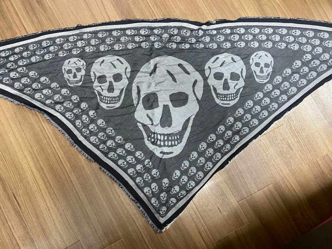 Alexander McQueen　三角ストール　ブラック　フリンジ　カシミヤ混