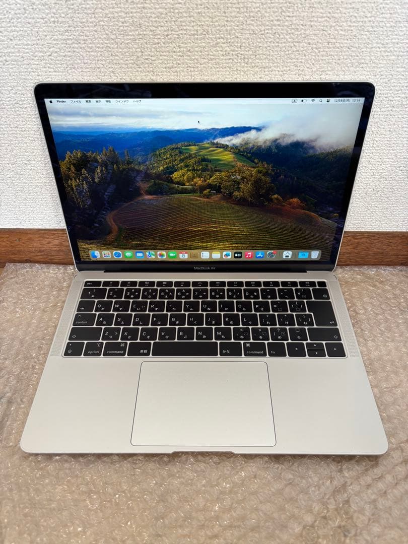 MacBook Air 13インチ　A1932 256GB Retina