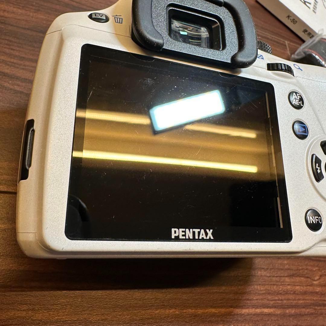 PENTAX K-50 レンズキット ホワイトレッド 2768