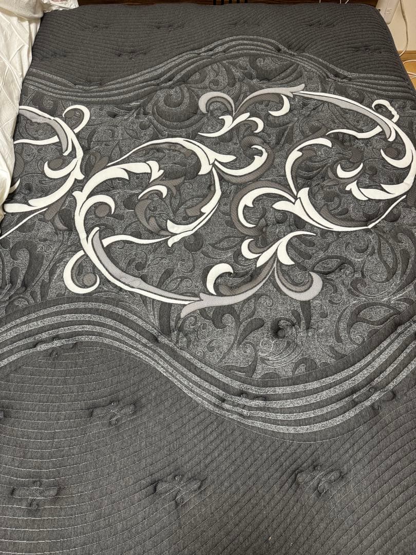 東京スプリング　アワーグラスファントム　 マットレス ダブル　6月20日まで出品