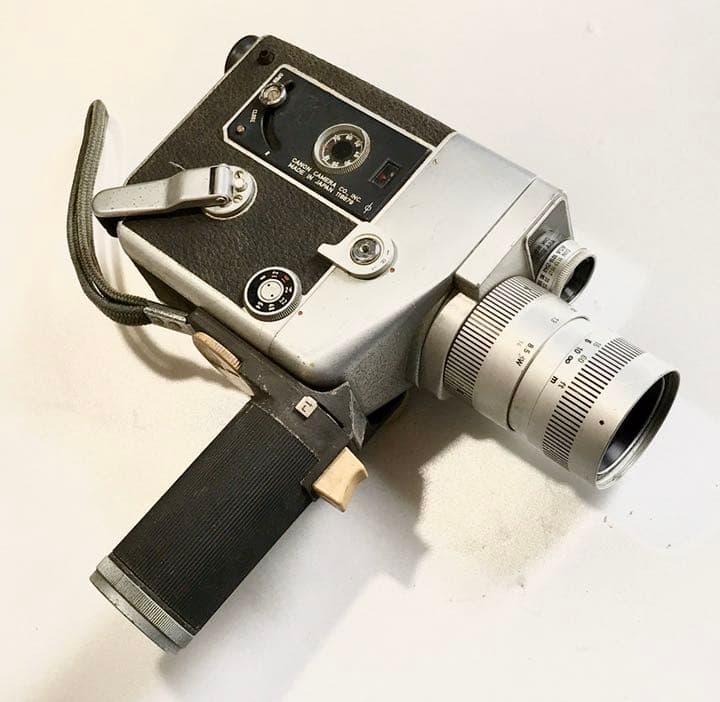 Canon cinezoom512 ダブルエイトフィルム用のシネカメラ