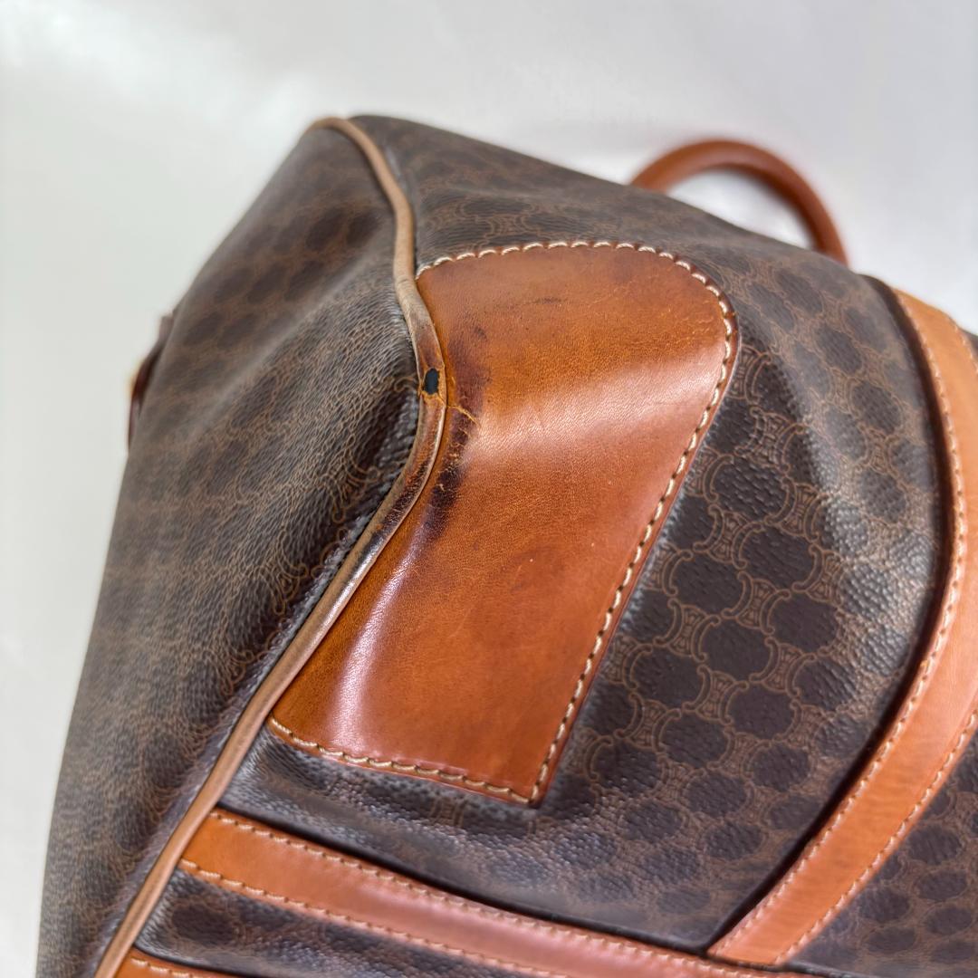 ブラウン レザーボストンバッグ ドットパターン