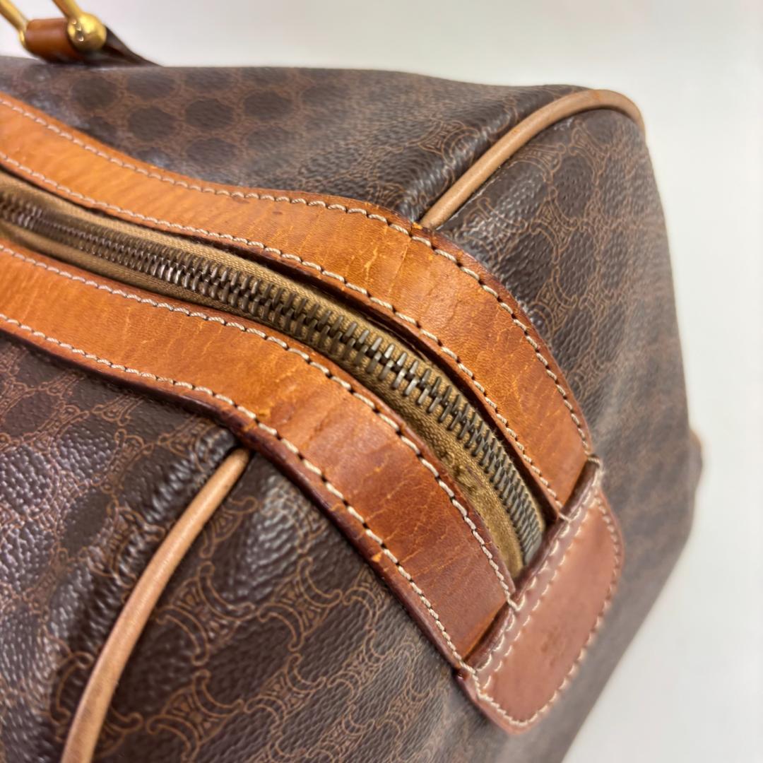 ブラウン レザーボストンバッグ ドットパターン