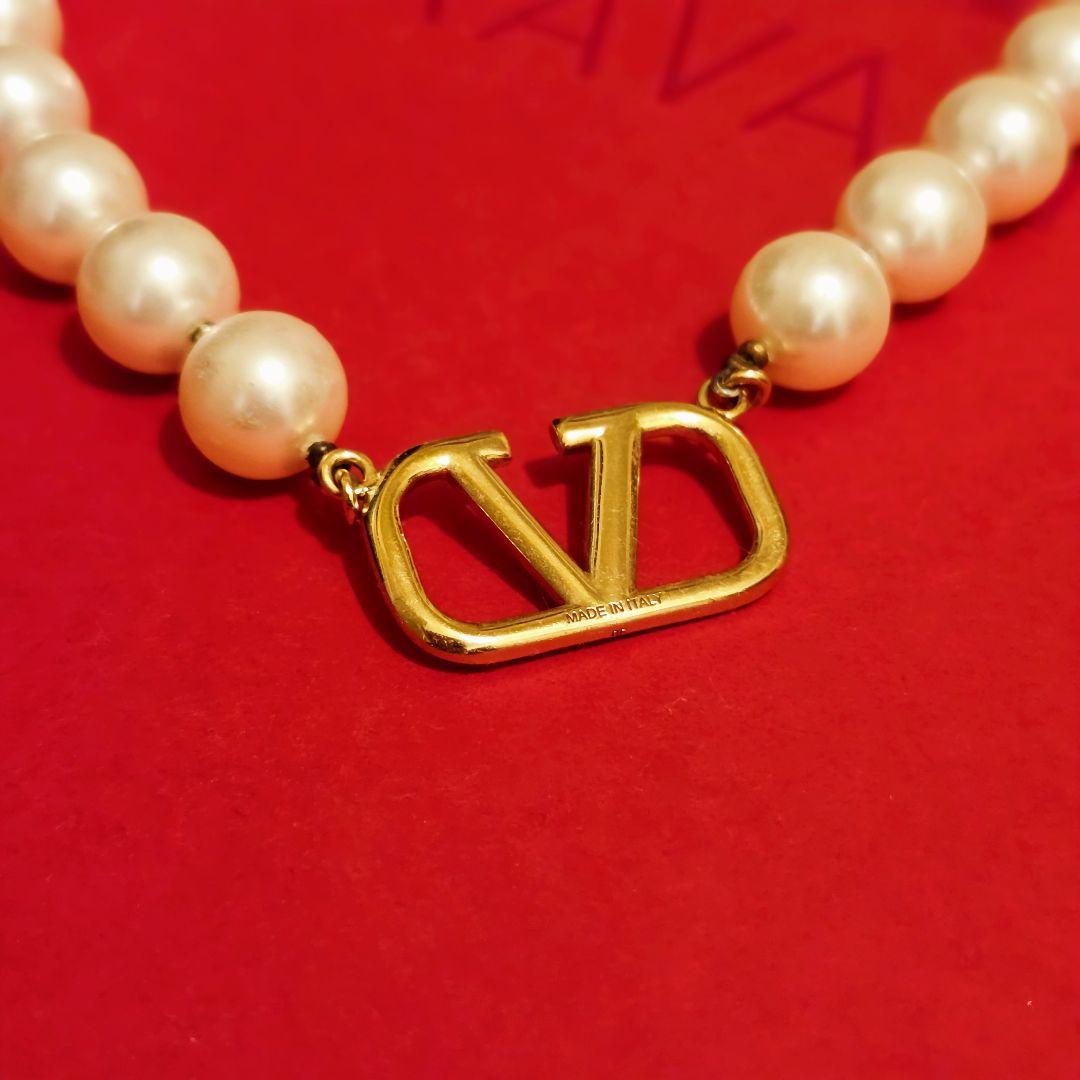 【最終価格】正規品 ヴァレンティノ パールネックレス Vロゴ VALENTINO