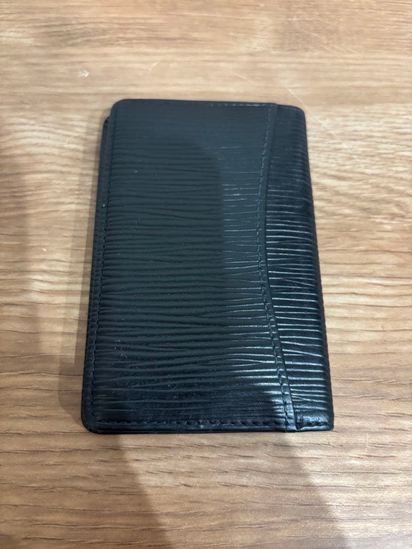 ルイヴィトン エピ 名刺入れ 名刺ケース カードケース 黒