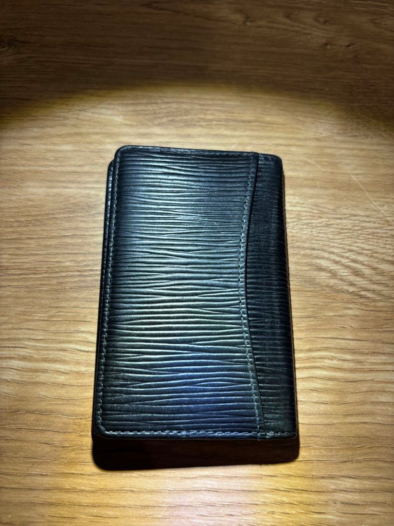 ルイヴィトン エピ 名刺入れ 名刺ケース カードケース 黒