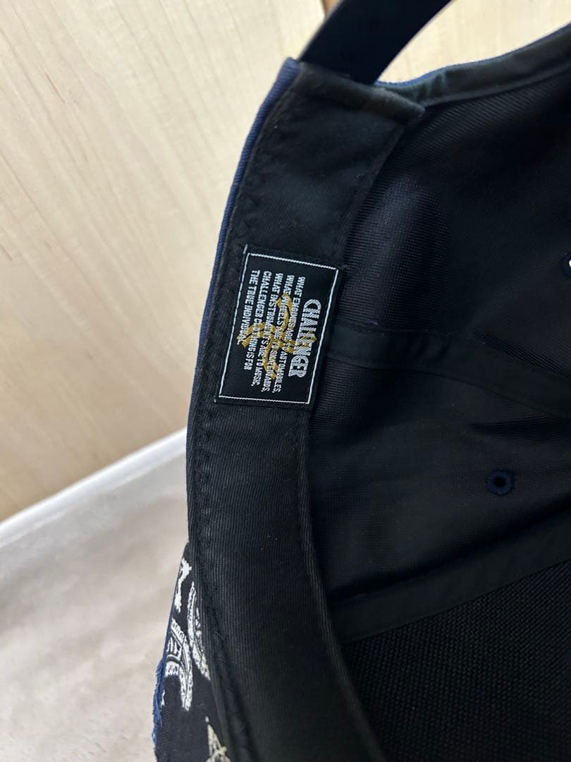 ド*ん様 CHALLENGER 別注 ツバ切りキャップ