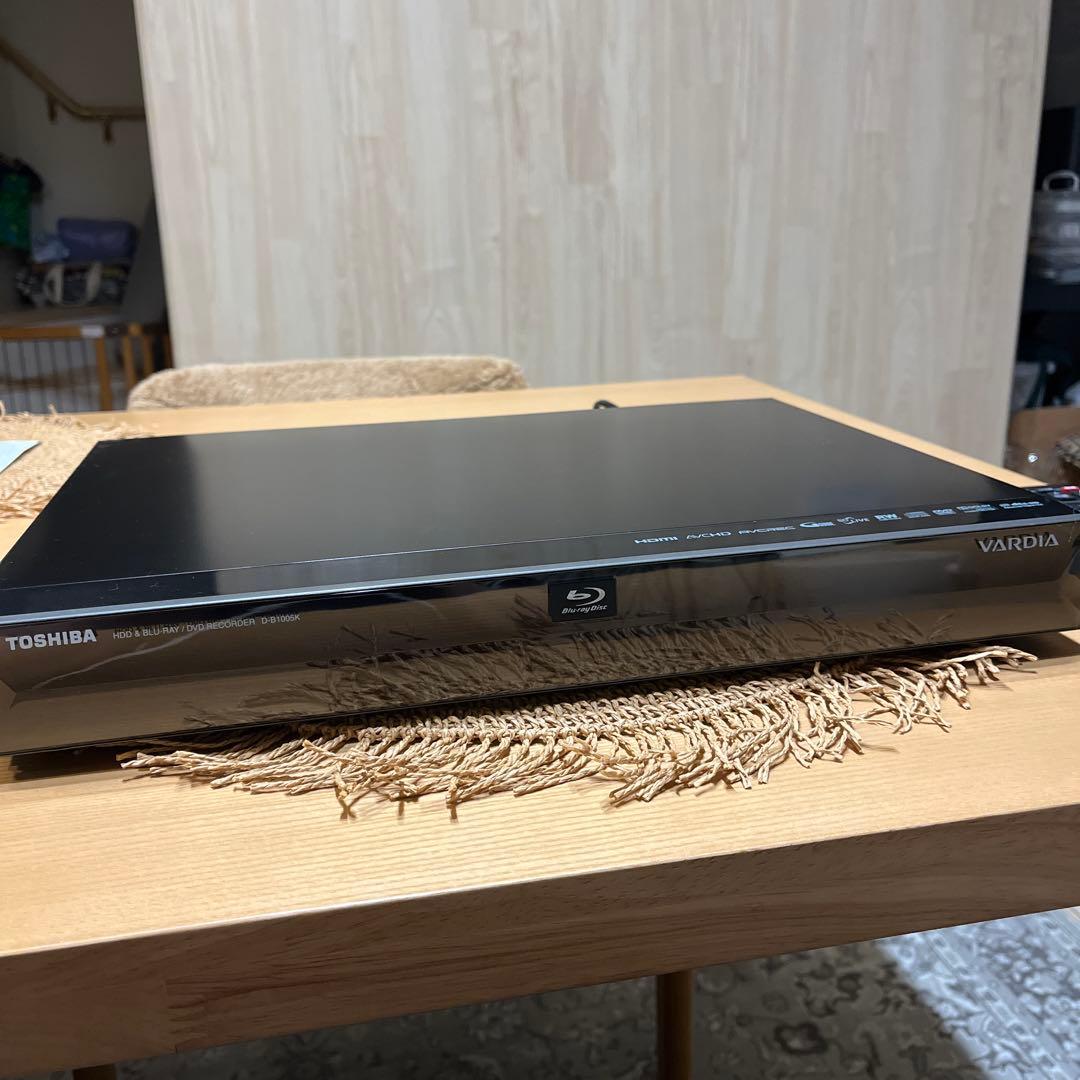 TOSHIBA VARDIA HDD＆ブルーレイレコーダー　D-B1005K
