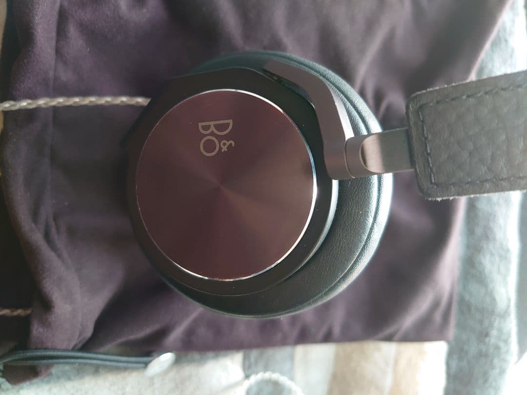 B&O H6 オーバーイヤーヘッドホン ブラック