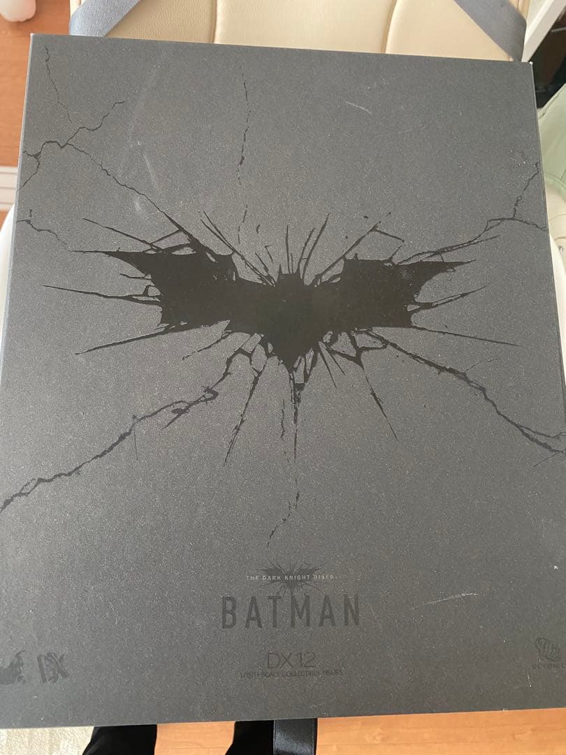 ホットトイズムービーマスターピースDX バットマン1/6スケールフィギュア 中古