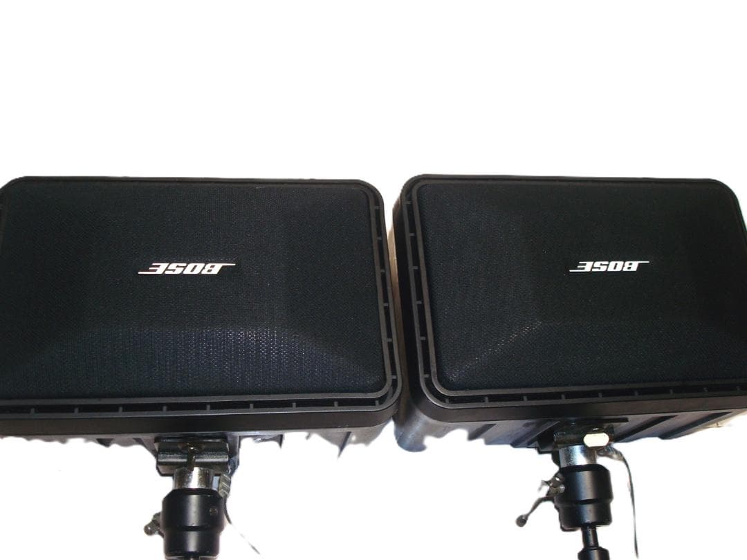 BOSE　101MM　天吊り用 ブラケット付