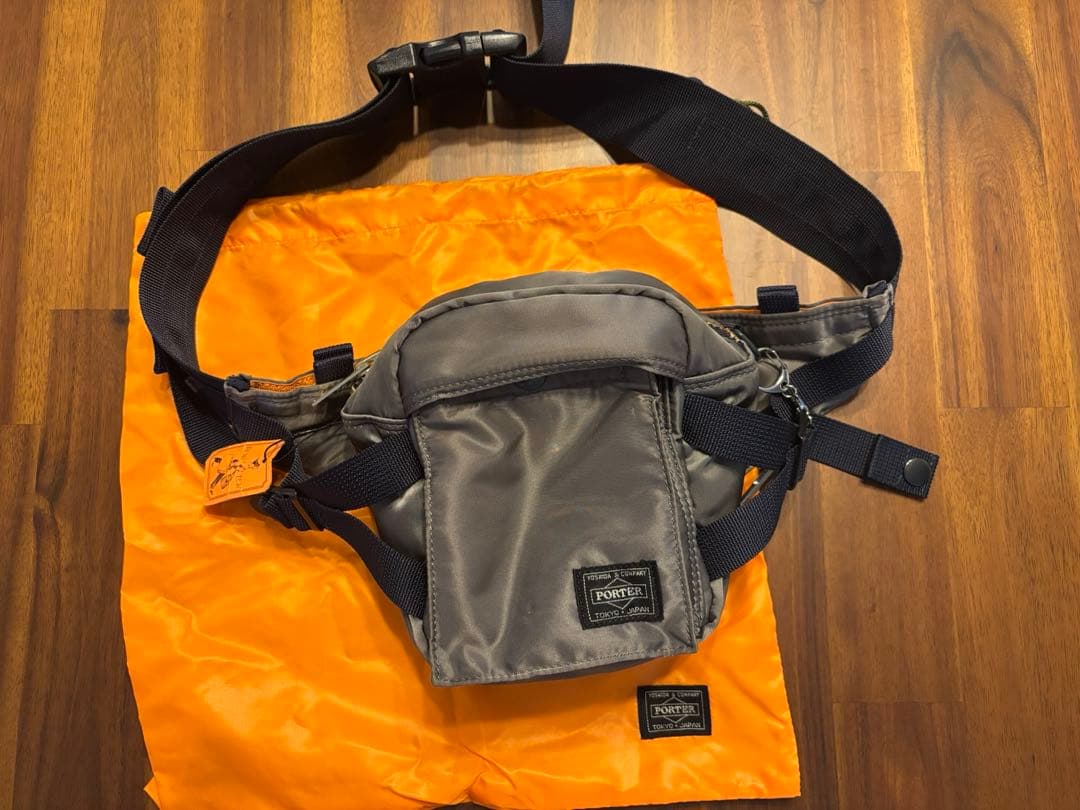 PORTER / PX TANKER FANNY PACK シルバーグレー