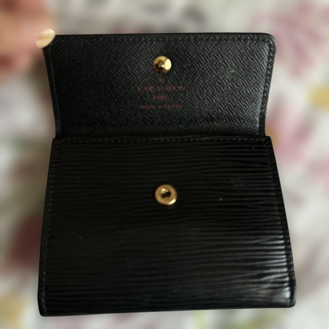 y*o様 ルイ・ヴィトン　ブラック　エピ　中古品