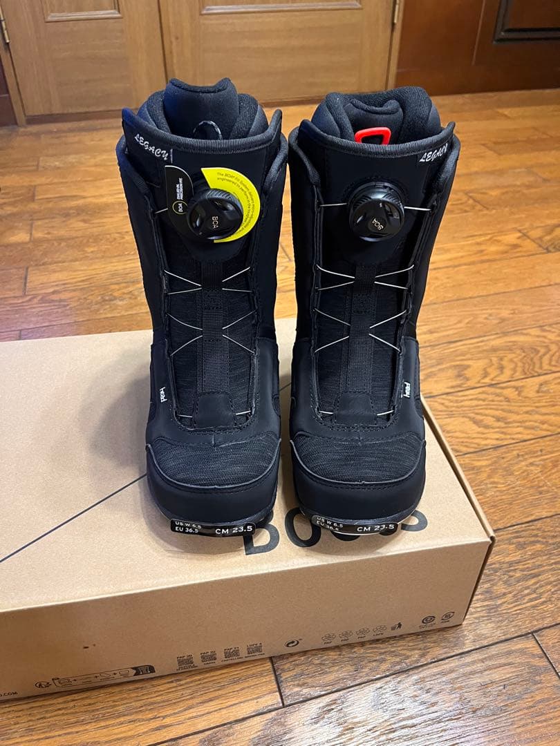 購入者さん決まりました head スノボブーツ　新品未使用　23.5cm