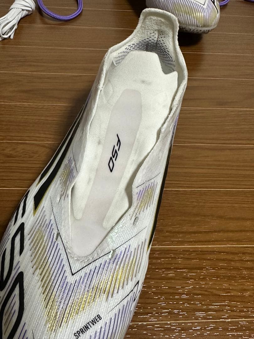 アディダス　F50 エリート　HG/AG 26cm