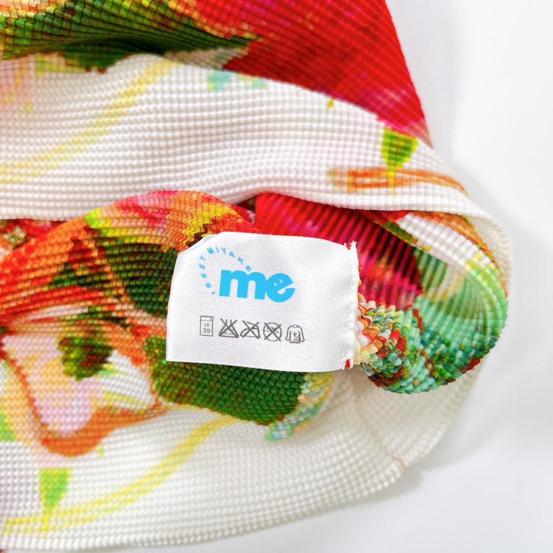 美品 me ISSEY MIYAKE いちご柄 半袖 カットソー ブラウス F