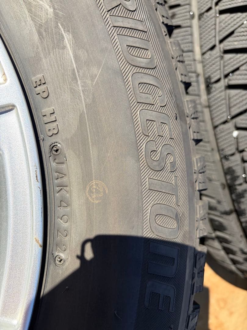 アルファードに使用スタッドレスタイヤセット