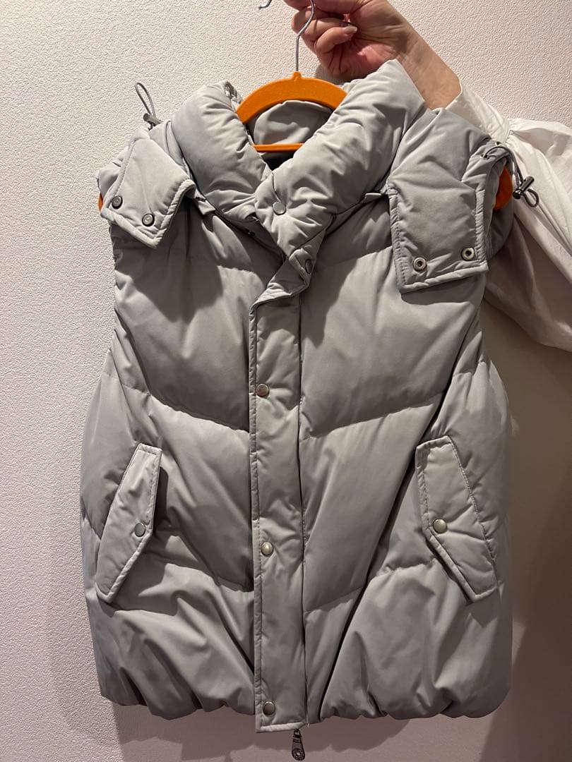 【新品未使用】muta ムータマリン ベスト Ｍサイズ メンズ レディース