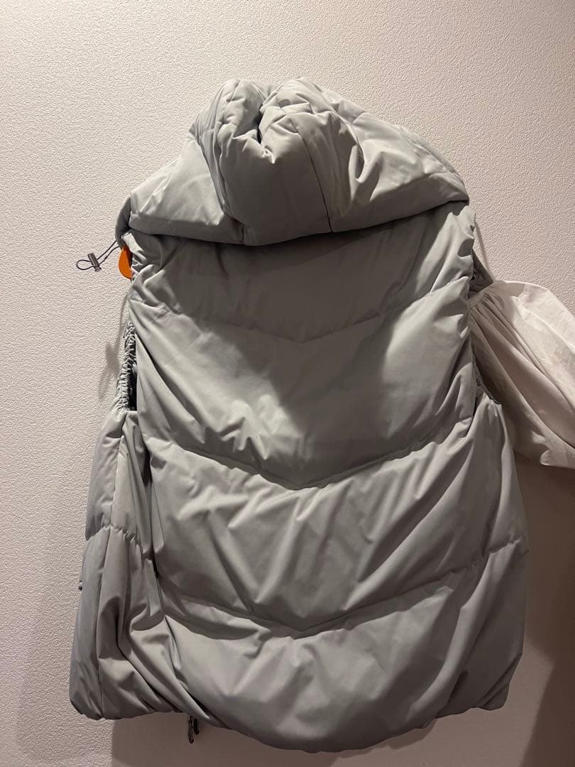 【新品未使用】muta ムータマリン ベスト Ｍサイズ メンズ レディース