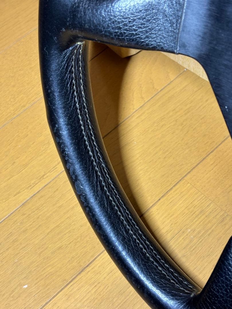 モモ　ヴェローチェレーシング35π