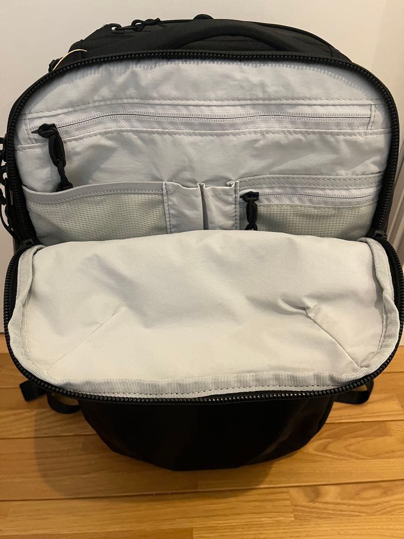 バッグ WEXLEY / TAYLOR Pro Pack 25L