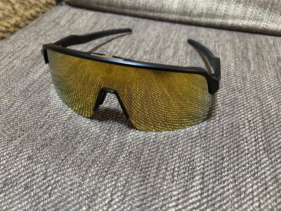 オークリー OO9463A-0439 スートロライト サングラス