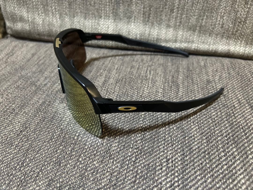 オークリー OO9463A-0439 スートロライト サングラス