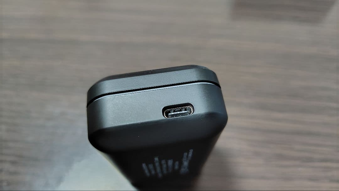 グルーヴコースター×がうる・ぐら ワイヤレスイヤホン