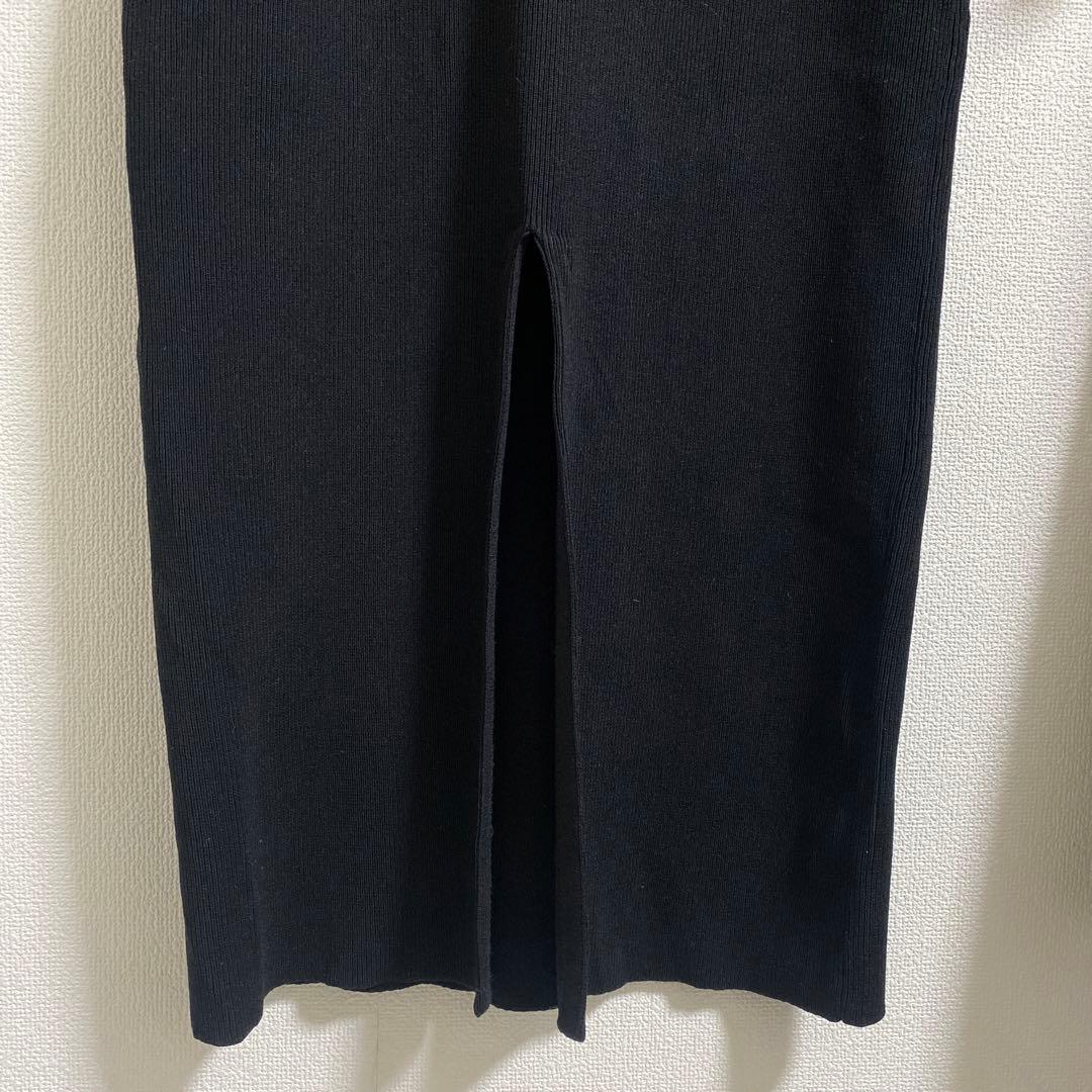 アニュアンス　デザインネックナローニットワンピース