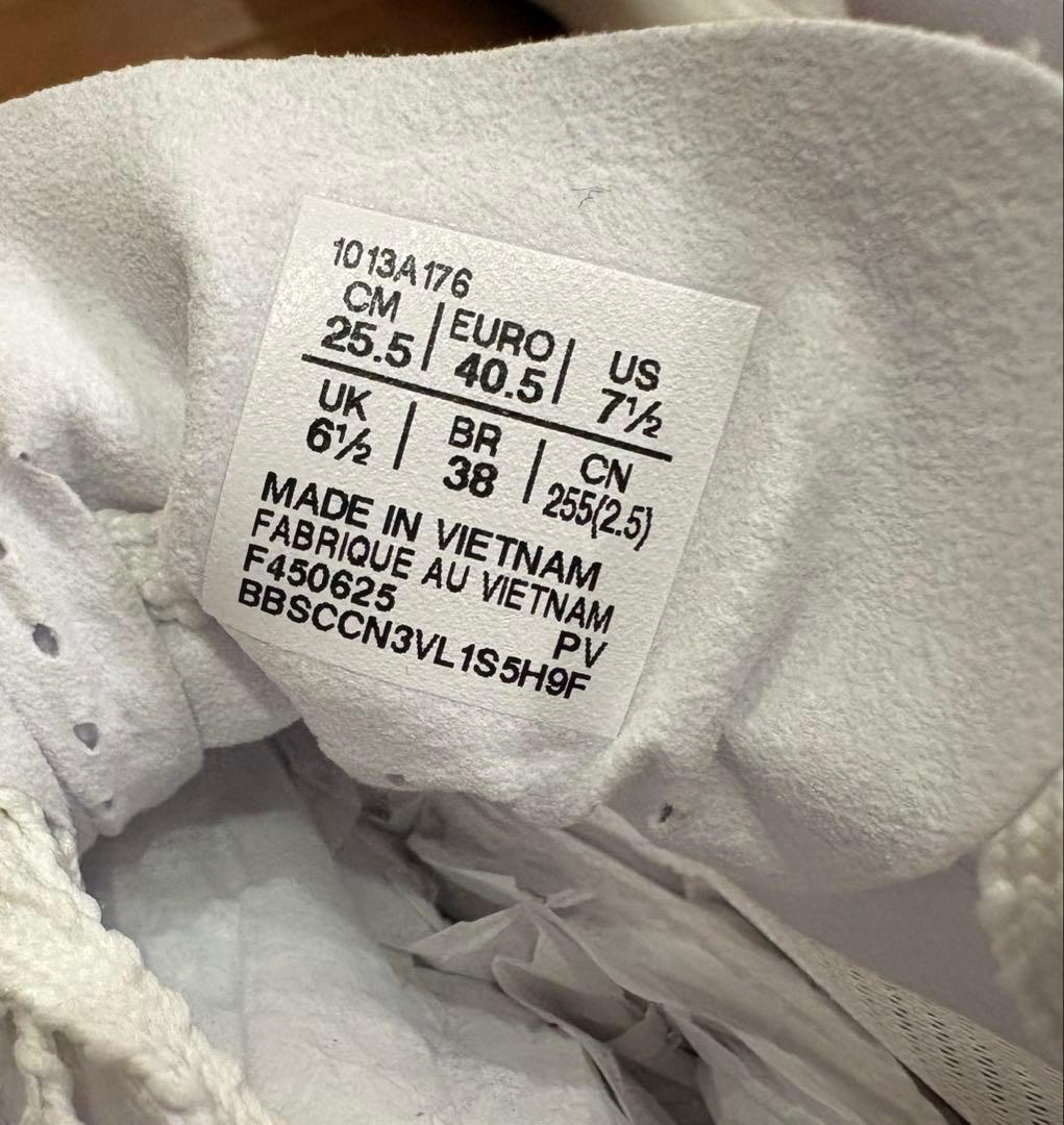 新品　ASICS アシックス　メタスピードレイ　25.5㎝