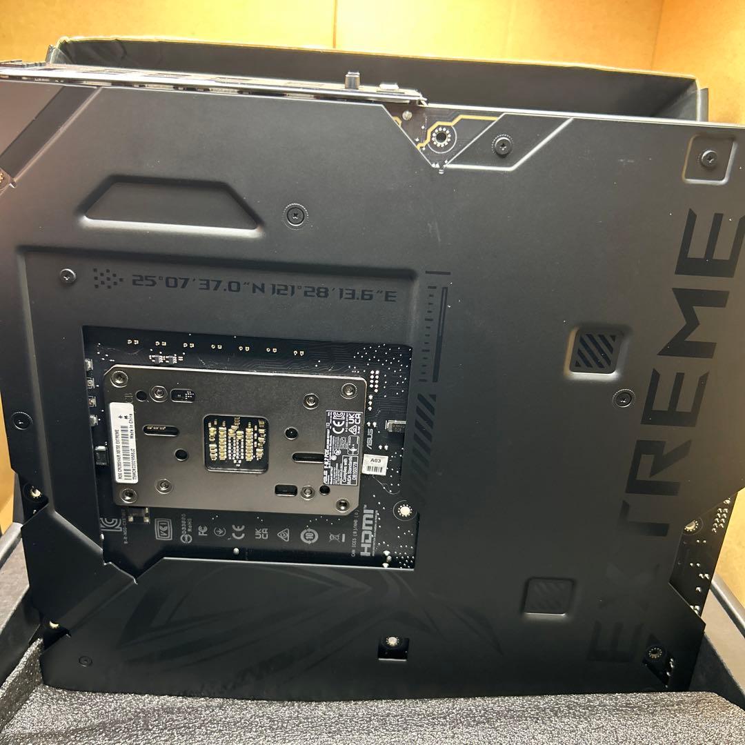 ROG CROSSHAIR X870E EXTREME AMD AM5 マザー