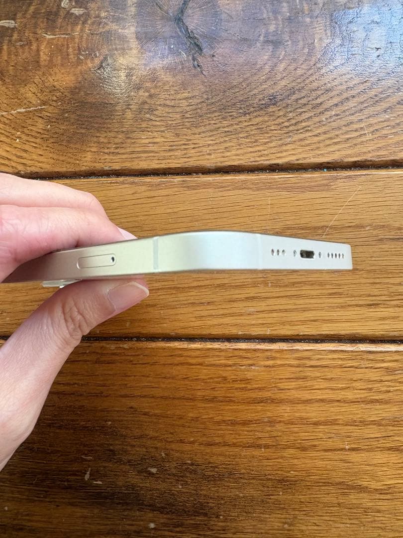 iPhone13 128G本体　箱あり