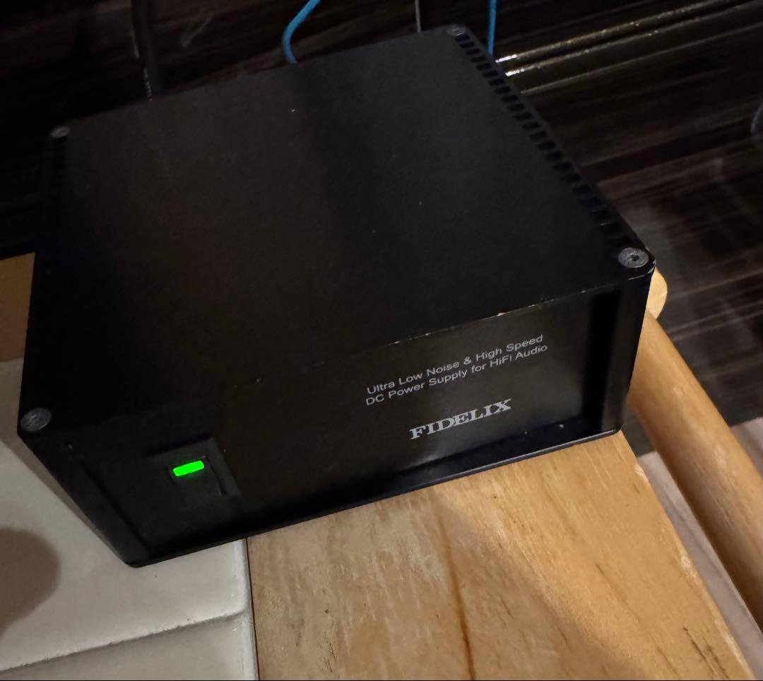 FIDELIX パワーサプライ