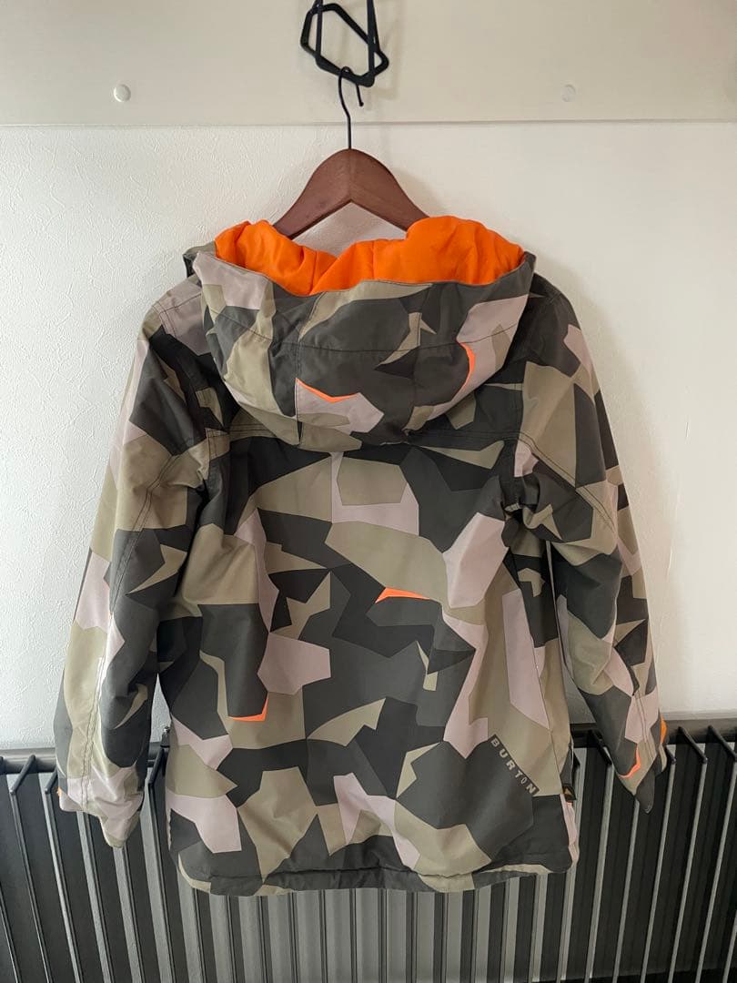 BURTON 子ども用カモフラージュジャケット上下
