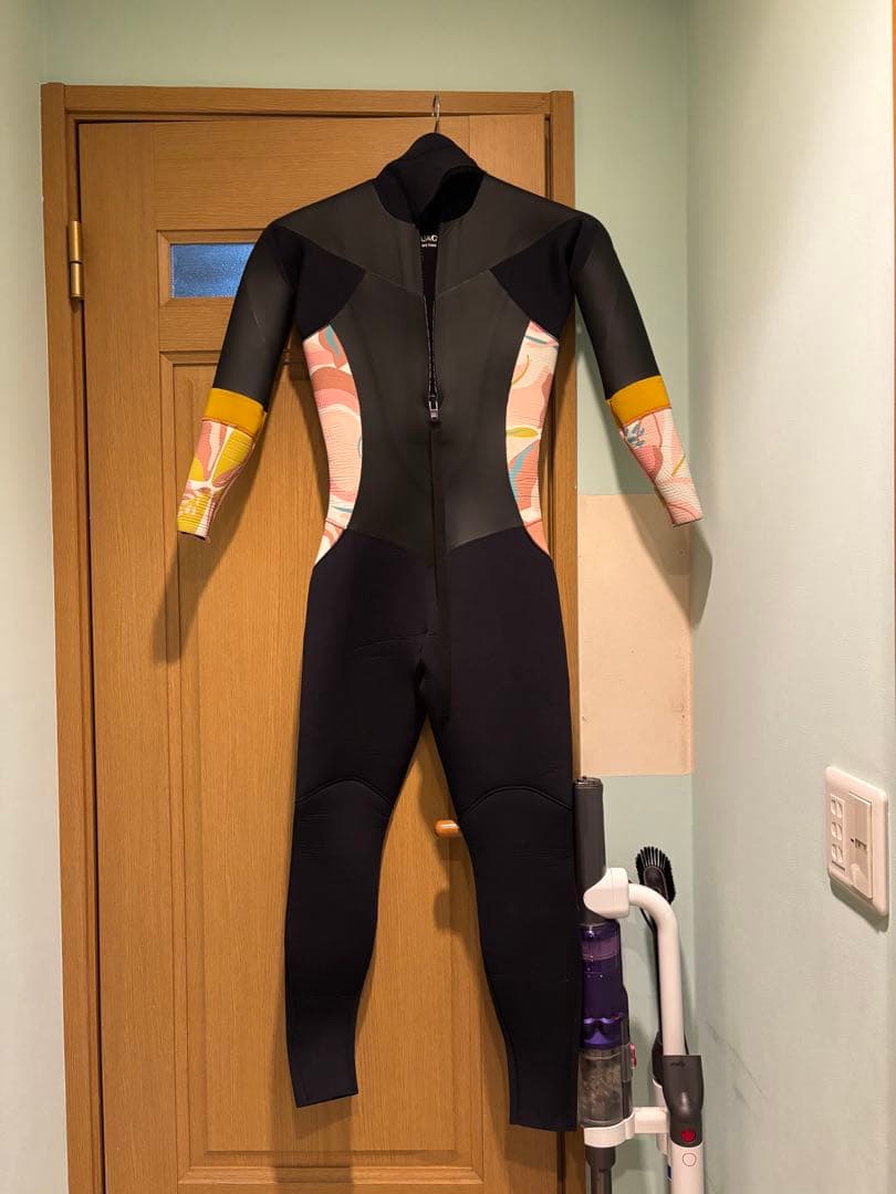 ロキシー　Roxy フルスーツ　セミドライ