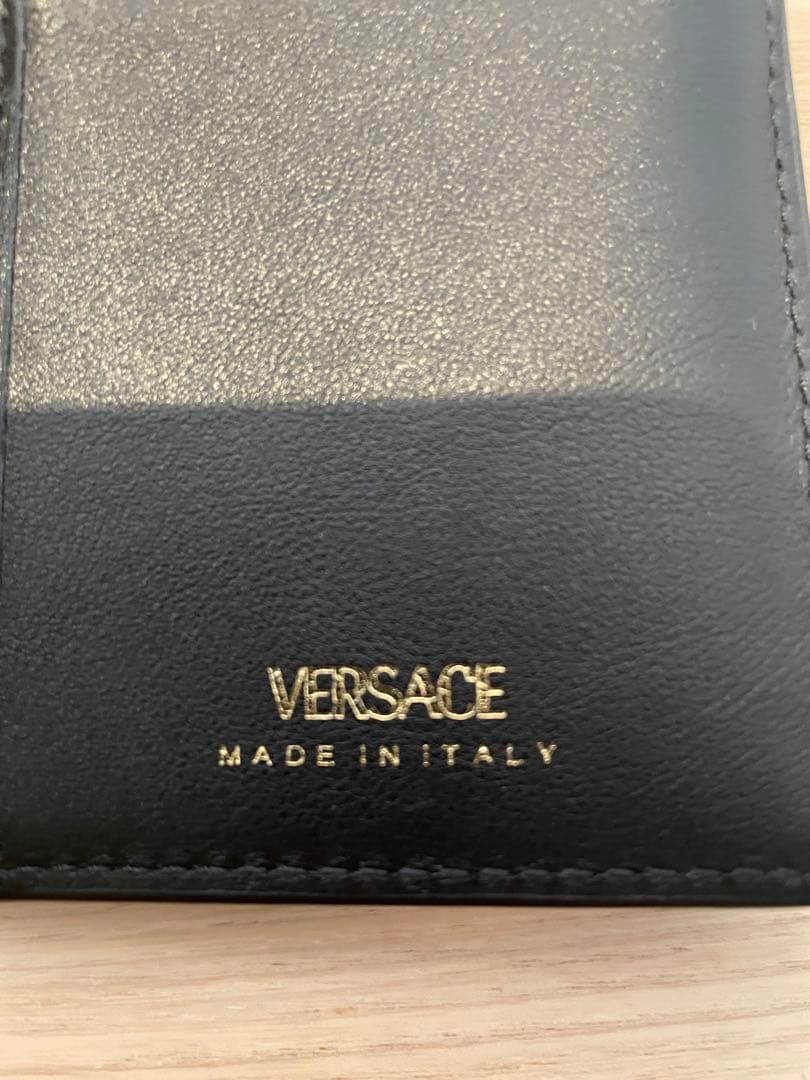 【最終お値下げ】VERSACE ブラック 長財布 箱付き
