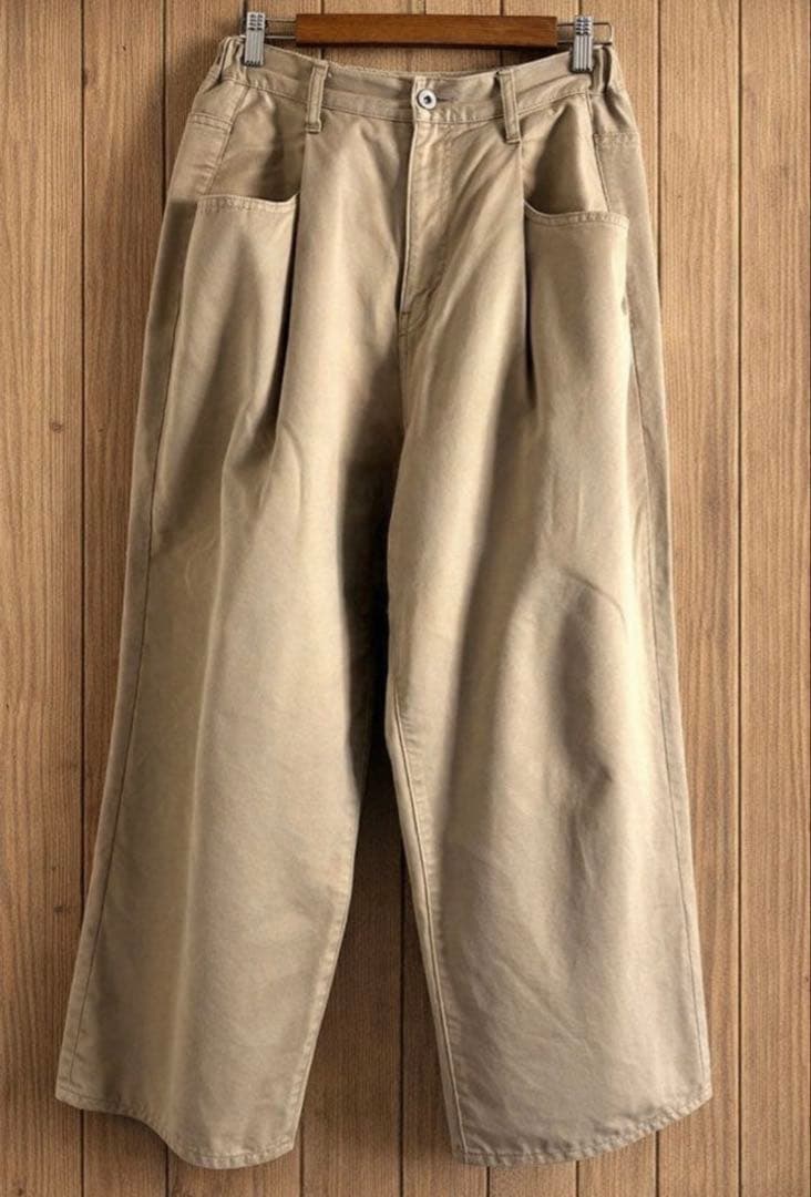 journal standard luxe オーバーサイジング　タックチノパン