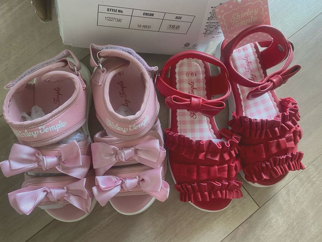 2足　シャーリーテンプル　新品未使用　リボン付きサンダル 19cm