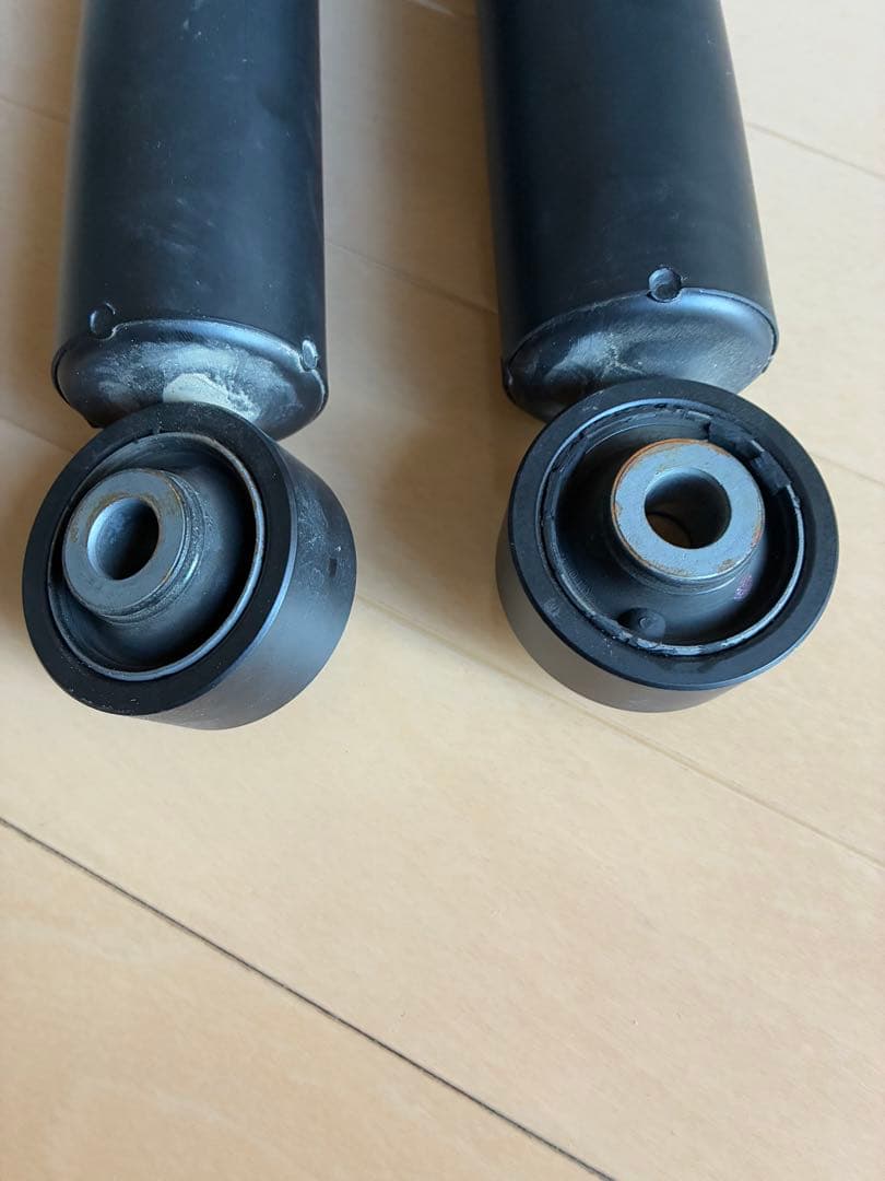 30前期ヴェルファイア純正サスペンション② （①と②購入。2個口発送）