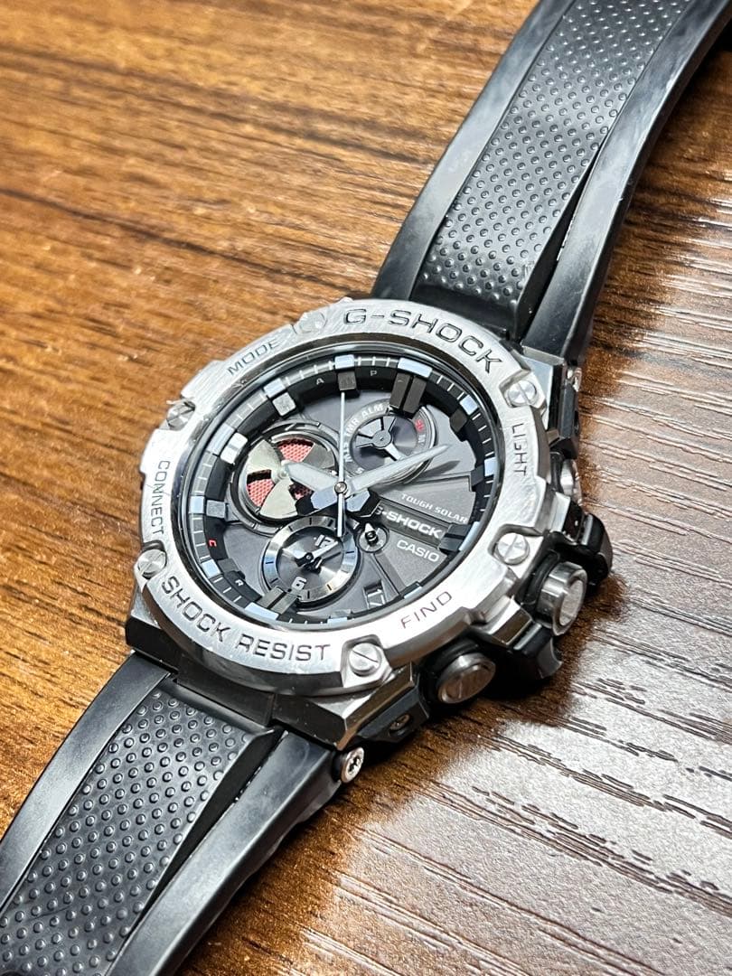 【美品】G-SHOCK GST−B100-1AJF Bluetooth機能付き