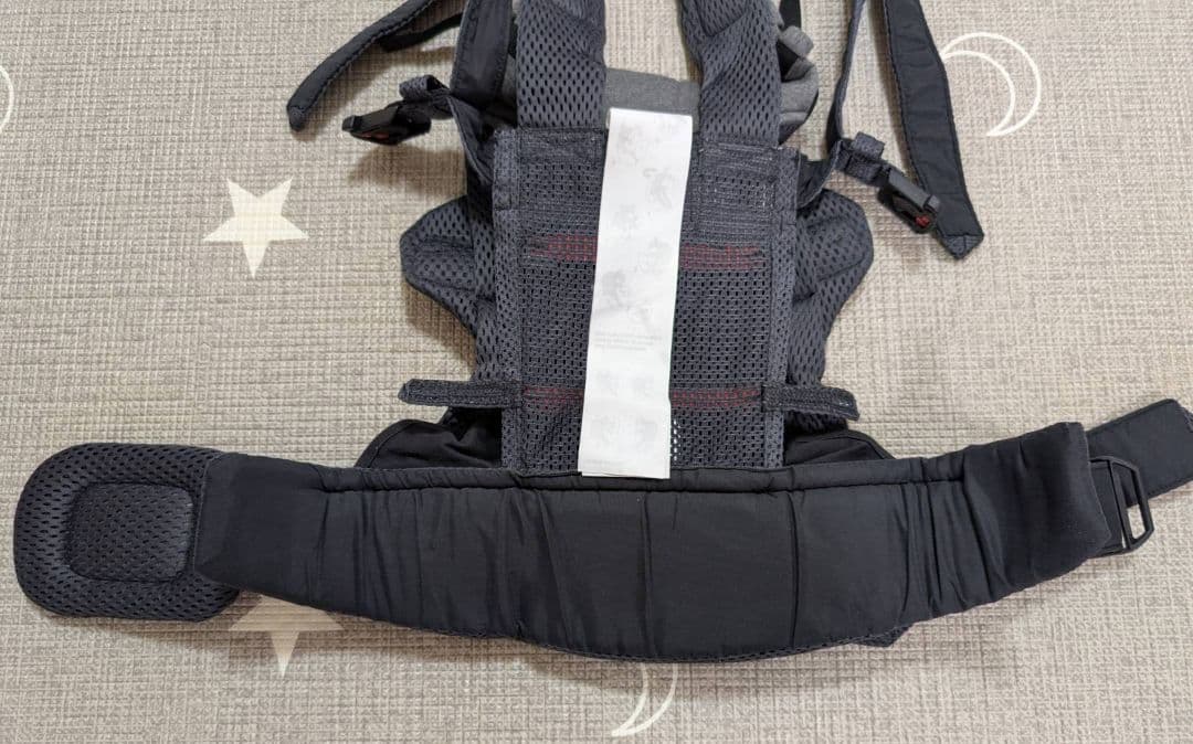 ぴ*ん様 ベビービョルン　ハーモニー　アンスラサイト