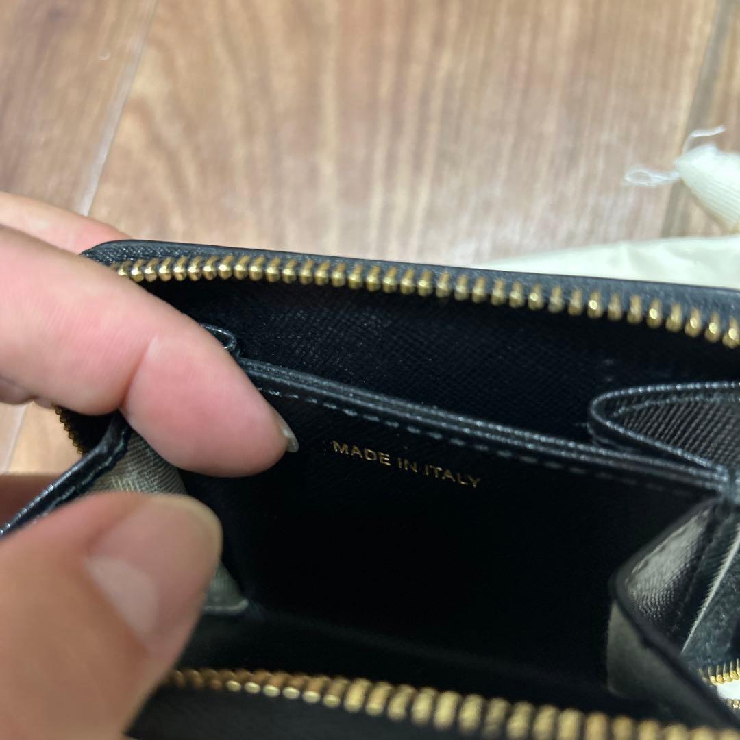 marniケース　ミニ財布
