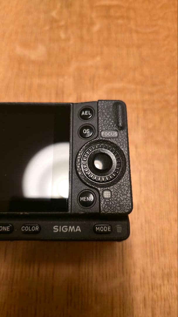 SIGMA fp 本体 20日まで特別価格