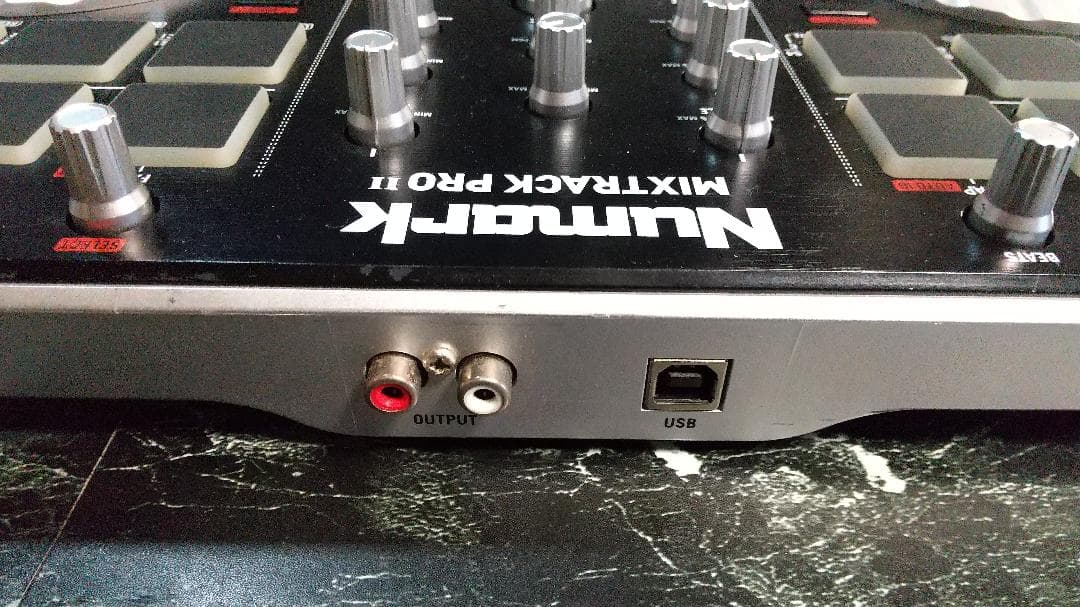 Numark Mixtrack Pro II 動作品 PCDJ コントローラー